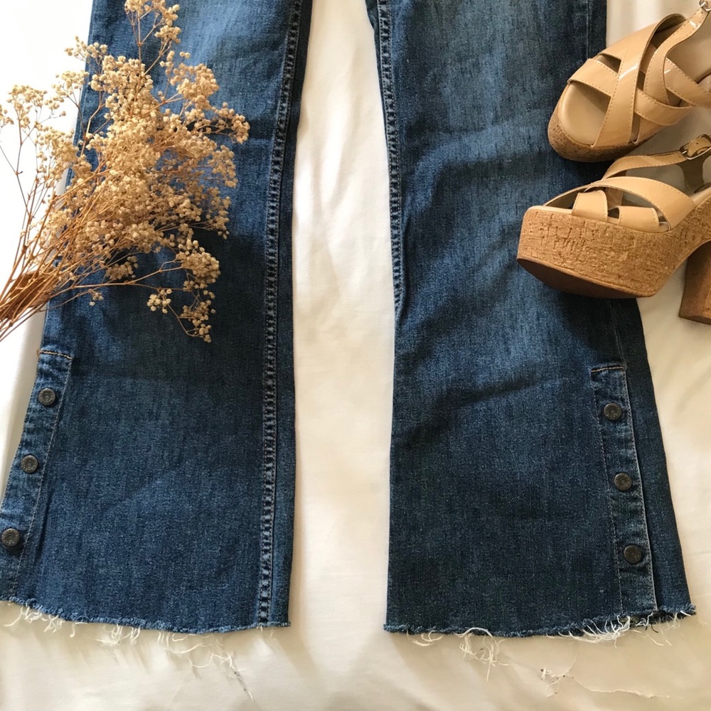 Super Rare Vintage Tommy Frayed Flare Jeans size 9 - Picture 2 of 8